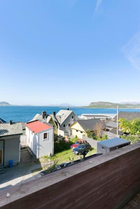 Koselig Sentrum Leilighet. Apartment Alesund Luaran gambar