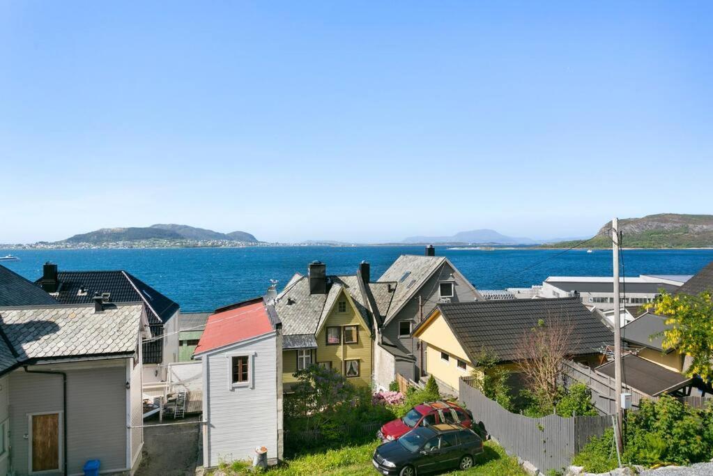 Koselig Sentrum Leilighet. Apartment Alesund Luaran gambar